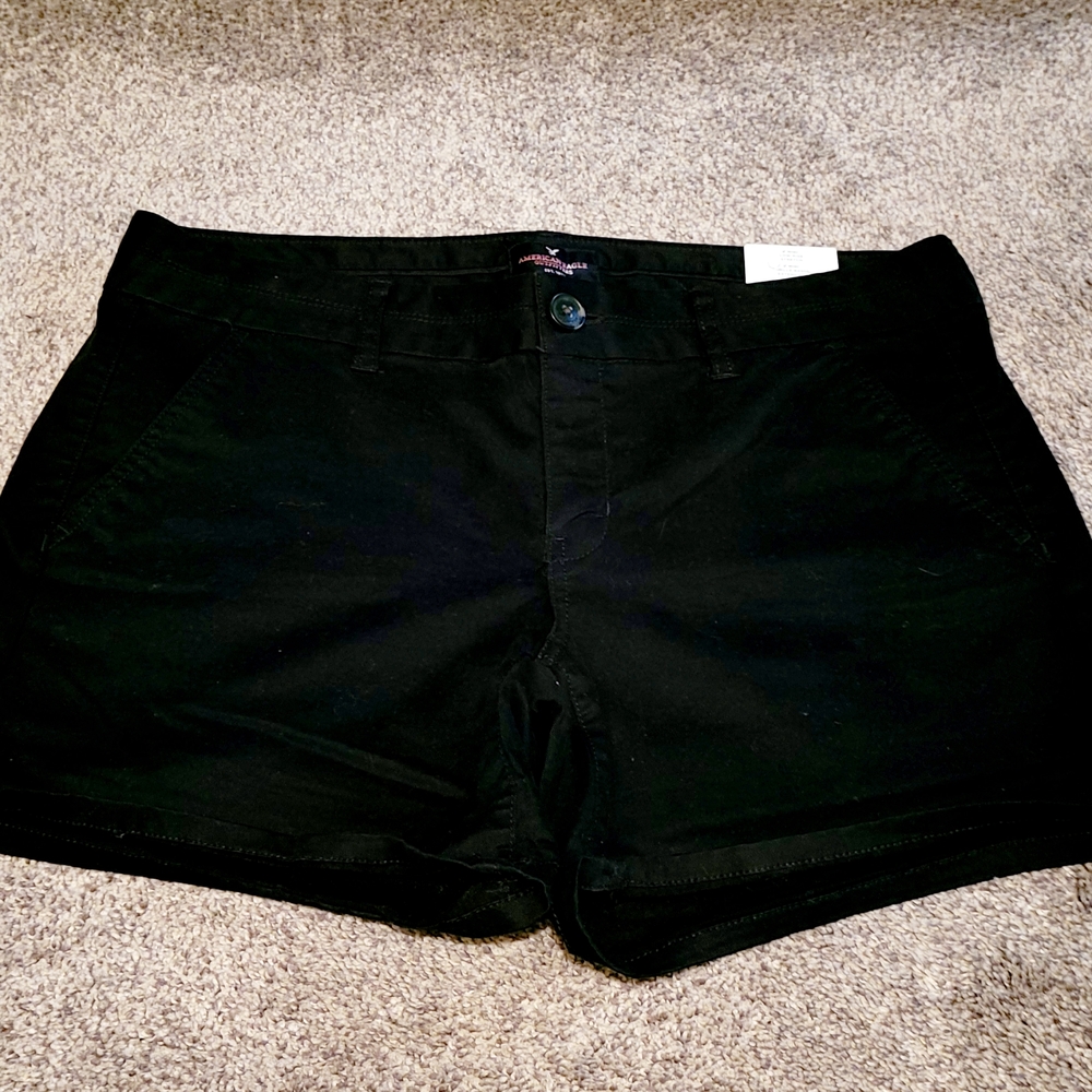 American Eagle Outfitters Black Shorts Size 10,New